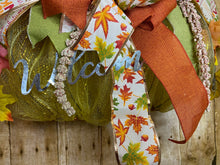 Load image into Gallery viewer, Pumpkin wreath.JPG