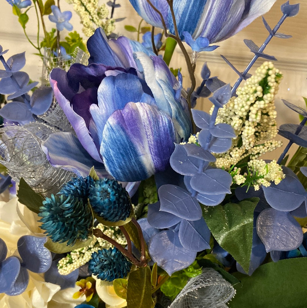 Blue centerpiece