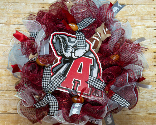  inspired College Football wreath  .JPG